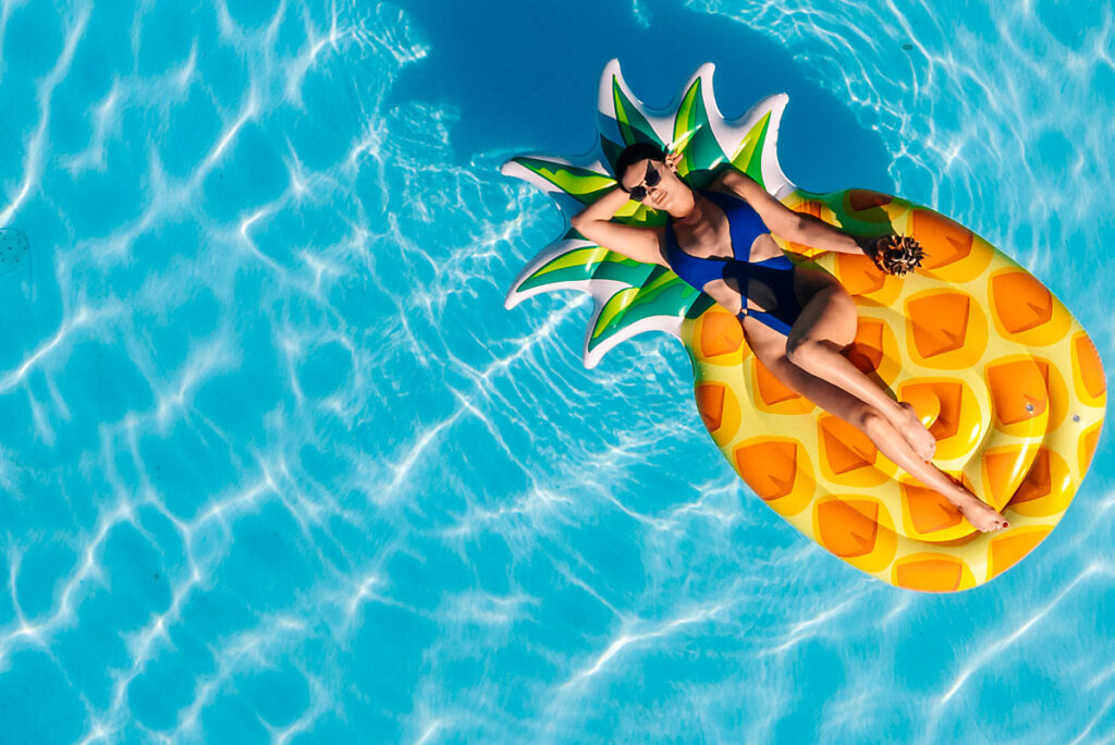 Gambe stanche, pesanti, formicolii...la primavera può influire sulle problematiche circolatorie Gambe stanche, pesanti, formicolii...la primavera può influire sulle problematiche circolatorie